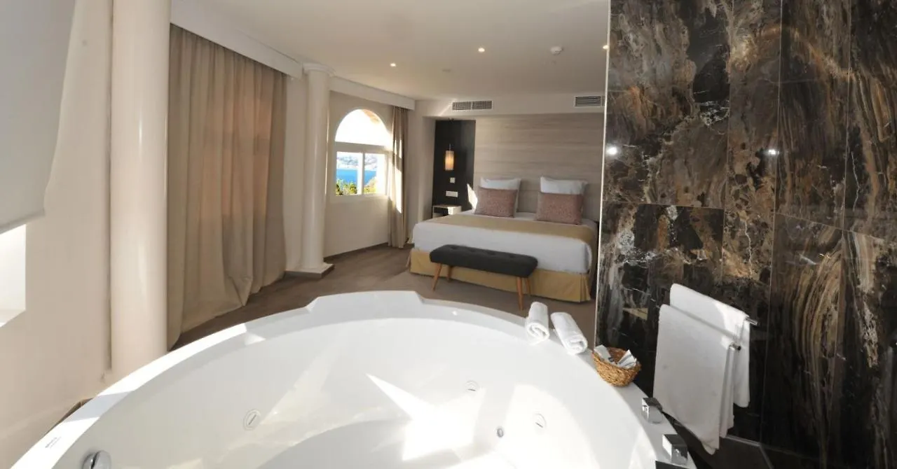 Hotel Salobrena Suites