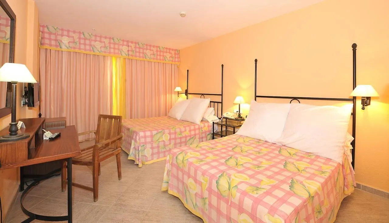 Hotel Salobrena Suites